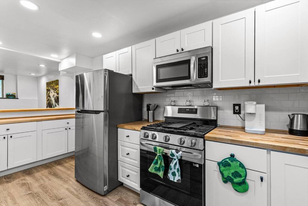 Ferienwohnung Pacific Nw Gem W/Hot-Tub 15 Minutes Airport. Auburn Exterior foto